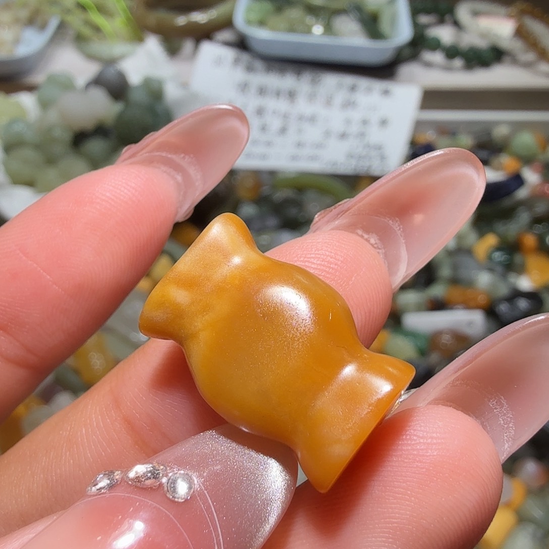 和田玉未镶嵌珠宝奇石