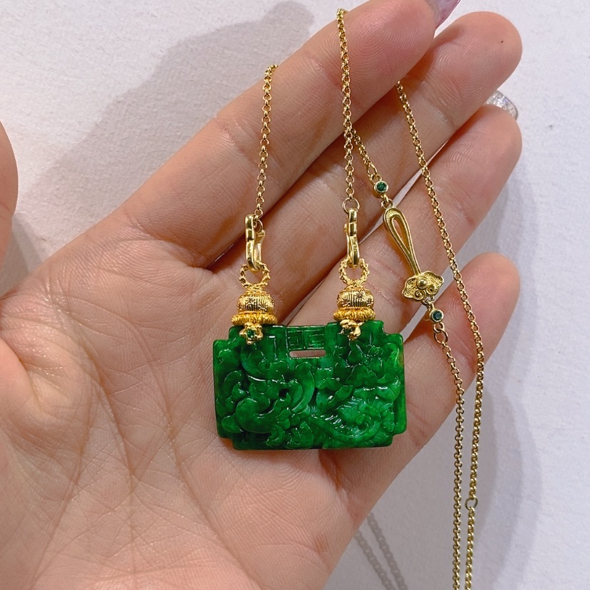 【闪购商品】颈饰未镶嵌翡翠