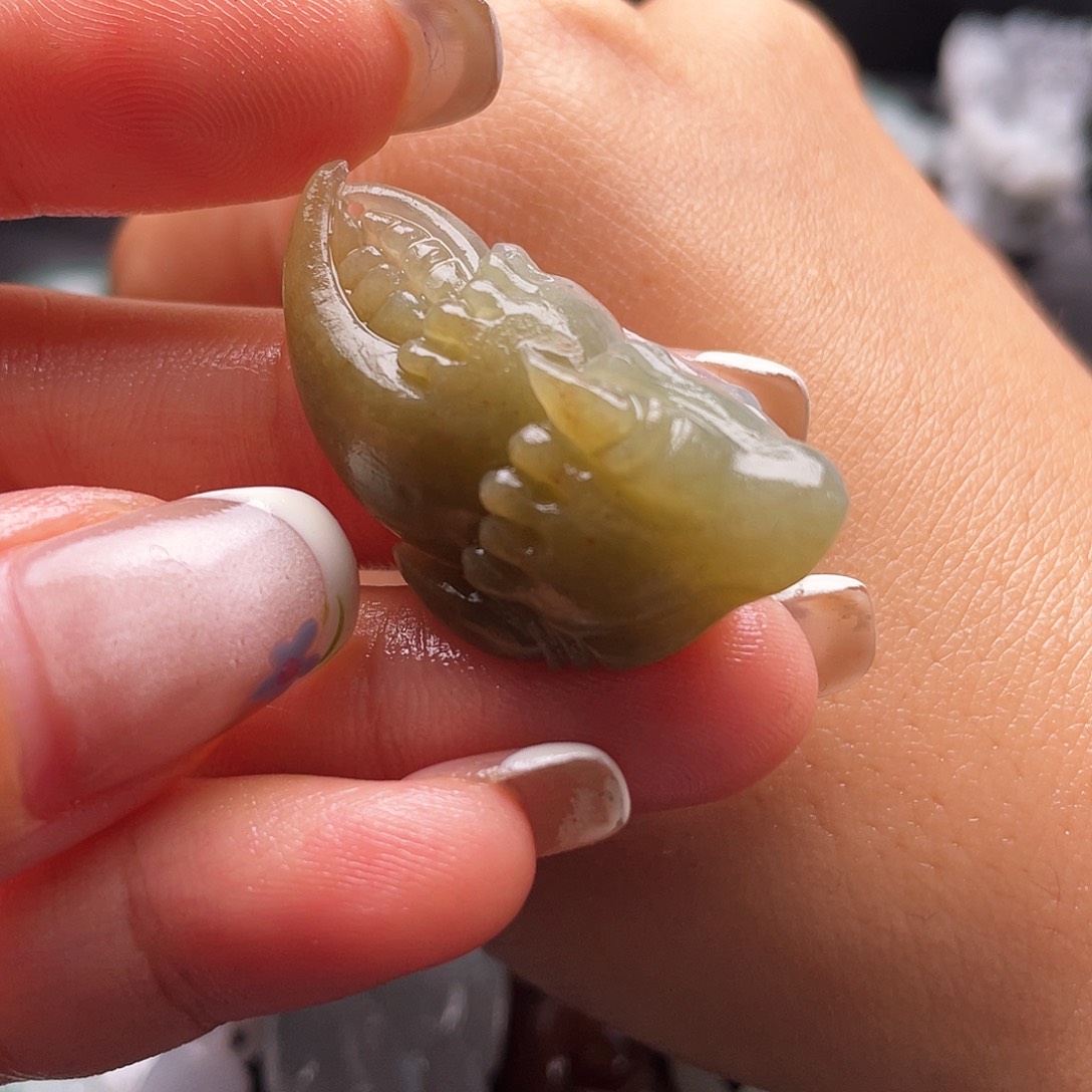 定制翡翠未镶嵌天然