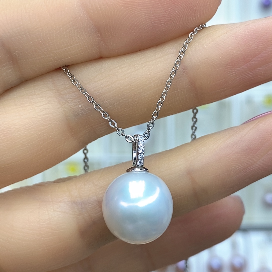 新***淡水珍珠银S925镶嵌吊坠(赠链)