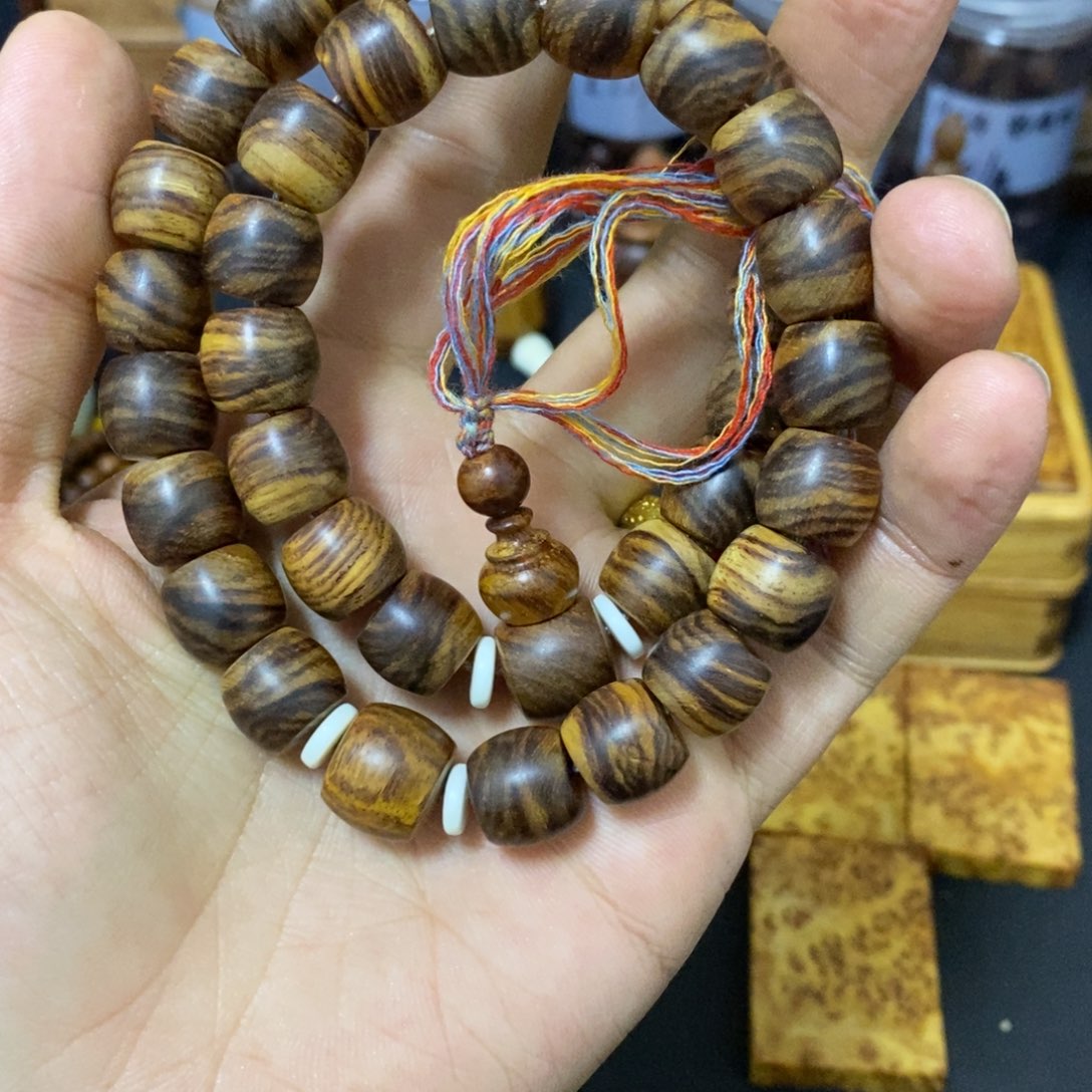 黄花梨/降香黄檀手串/手链满花纹