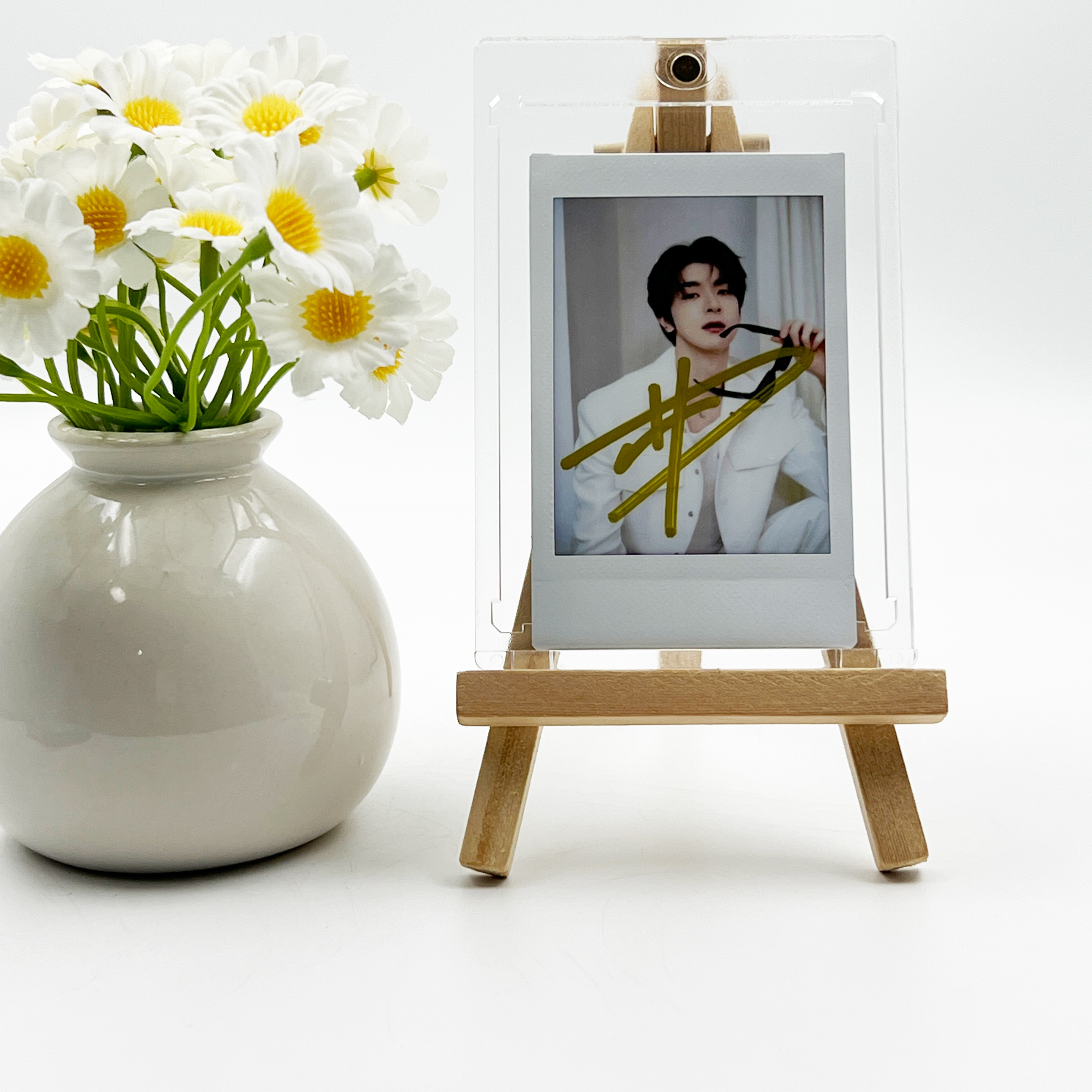 林一 签名正品三寸拍立得照片