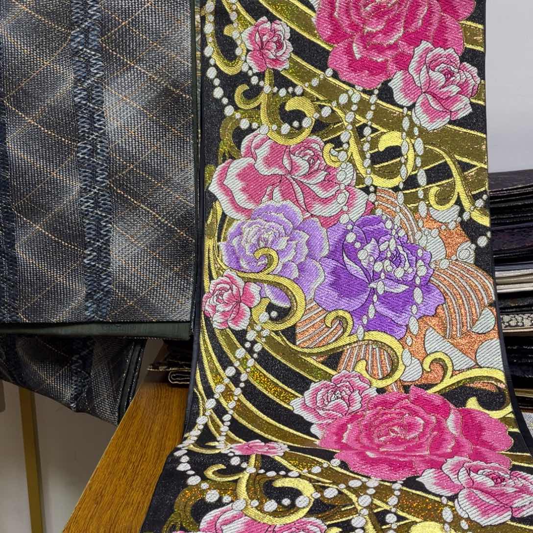 织绣织锦技艺高超的