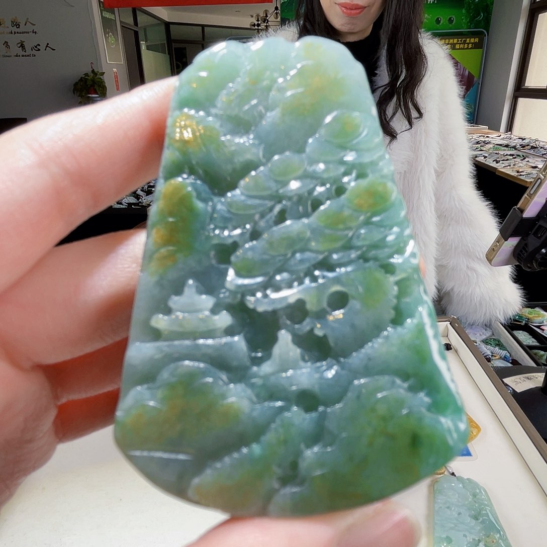 颈饰未镶嵌翡翠翡翠