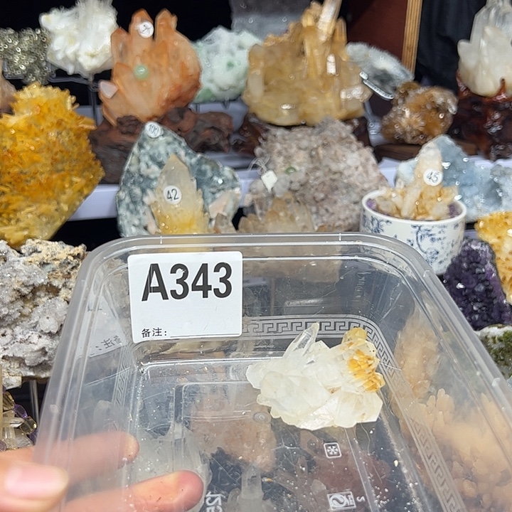 用***0未镶嵌珠宝半成品水晶