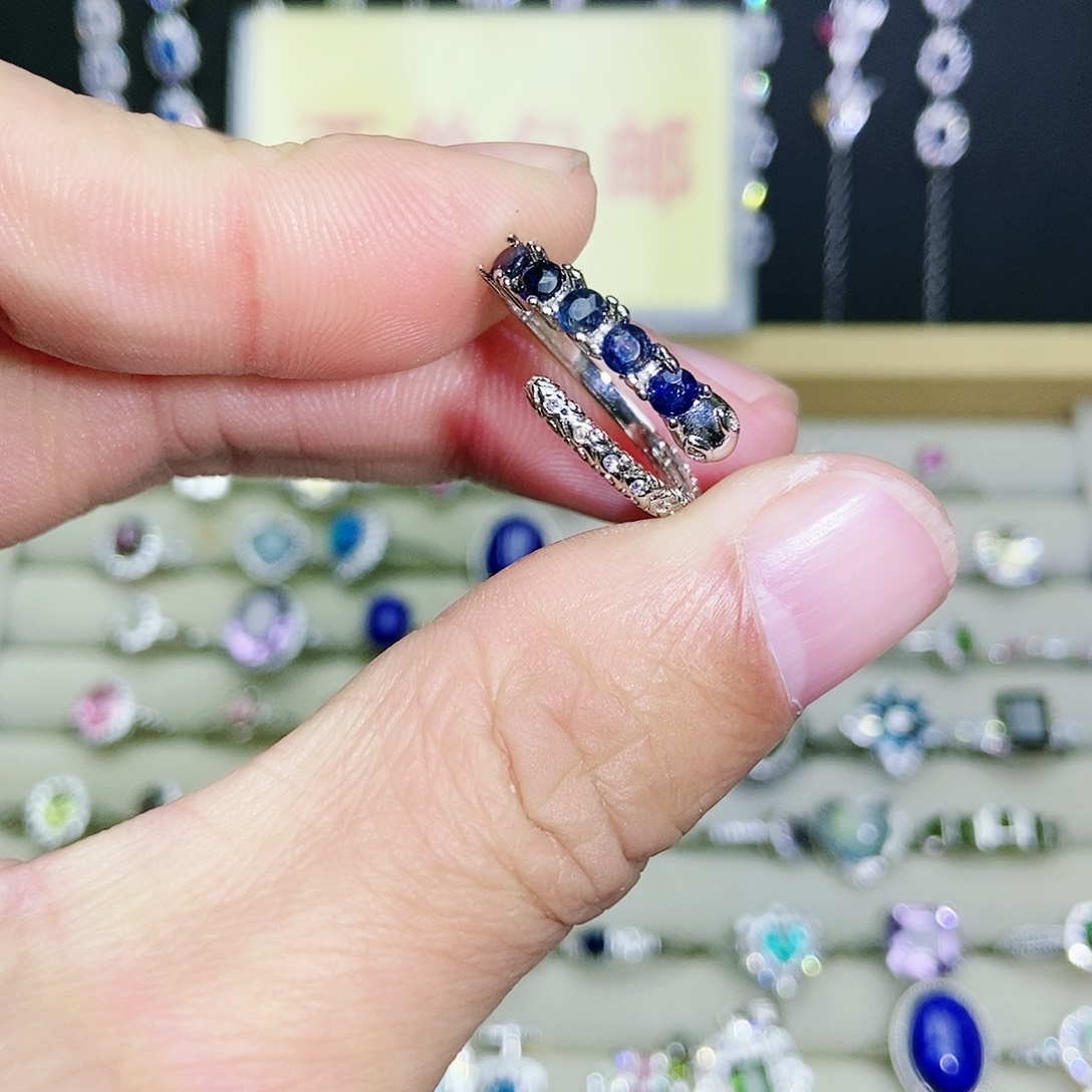 【闪购商品】戒指蓝宝石未镶嵌