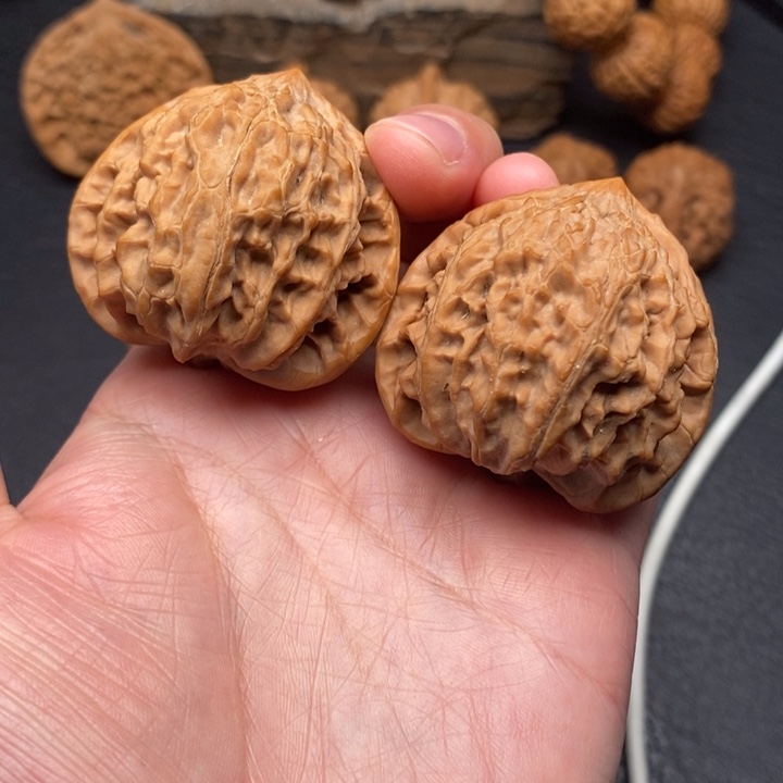 桃核把件尺寸41灯笼