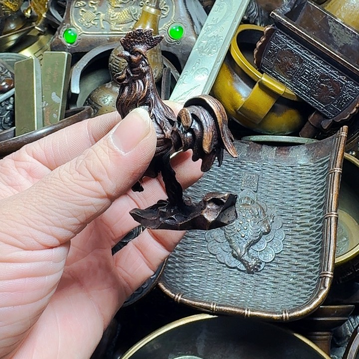 铜器摆件收收藏藏