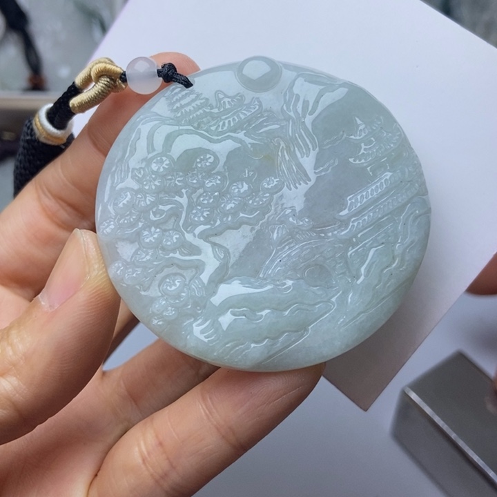 翡翠未镶嵌颈饰翡翠