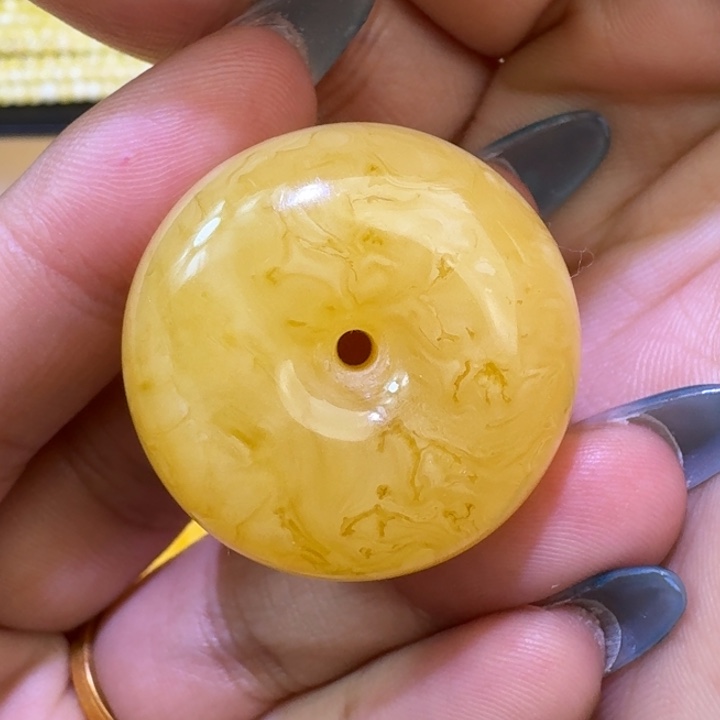 未镶嵌琥珀裸石31.5×19.5