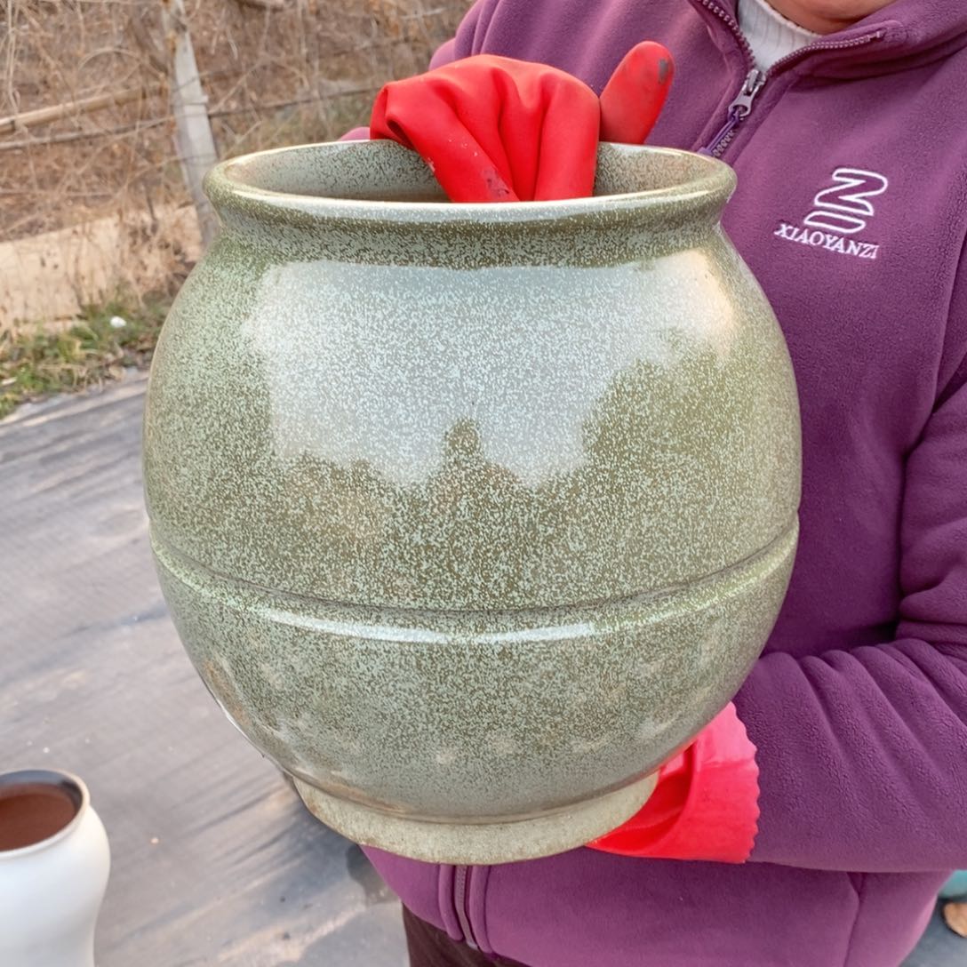 红陶口20高28～～～