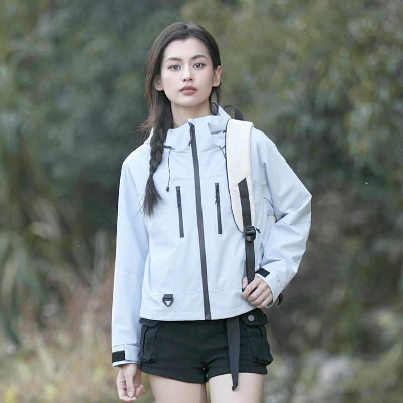 透气2025年春季短款外套女士新款休闲连帽夹克超好看户外登山防风