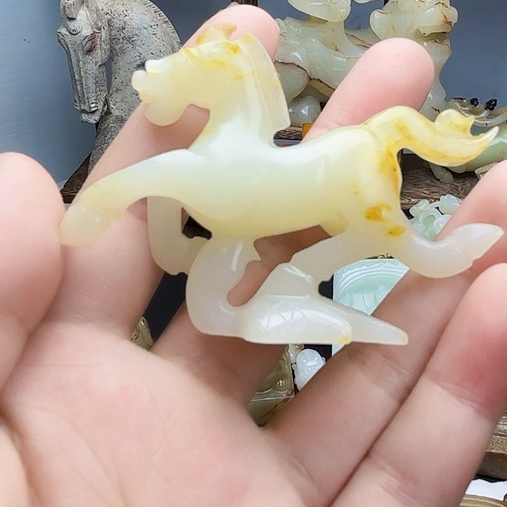 和田玉（糖玉）颈饰未镶嵌