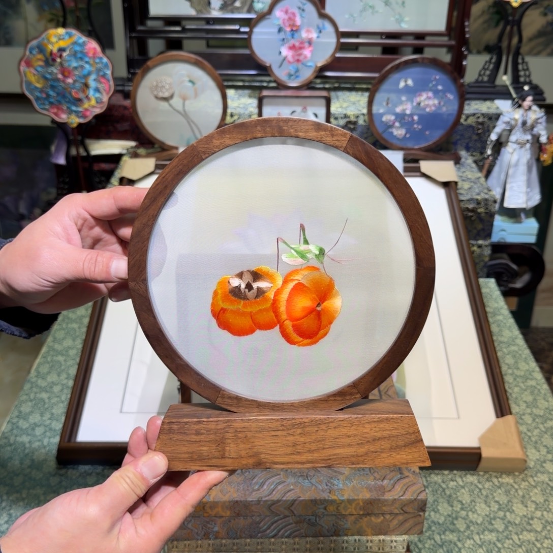 李***白刺绣手工苏绣工艺