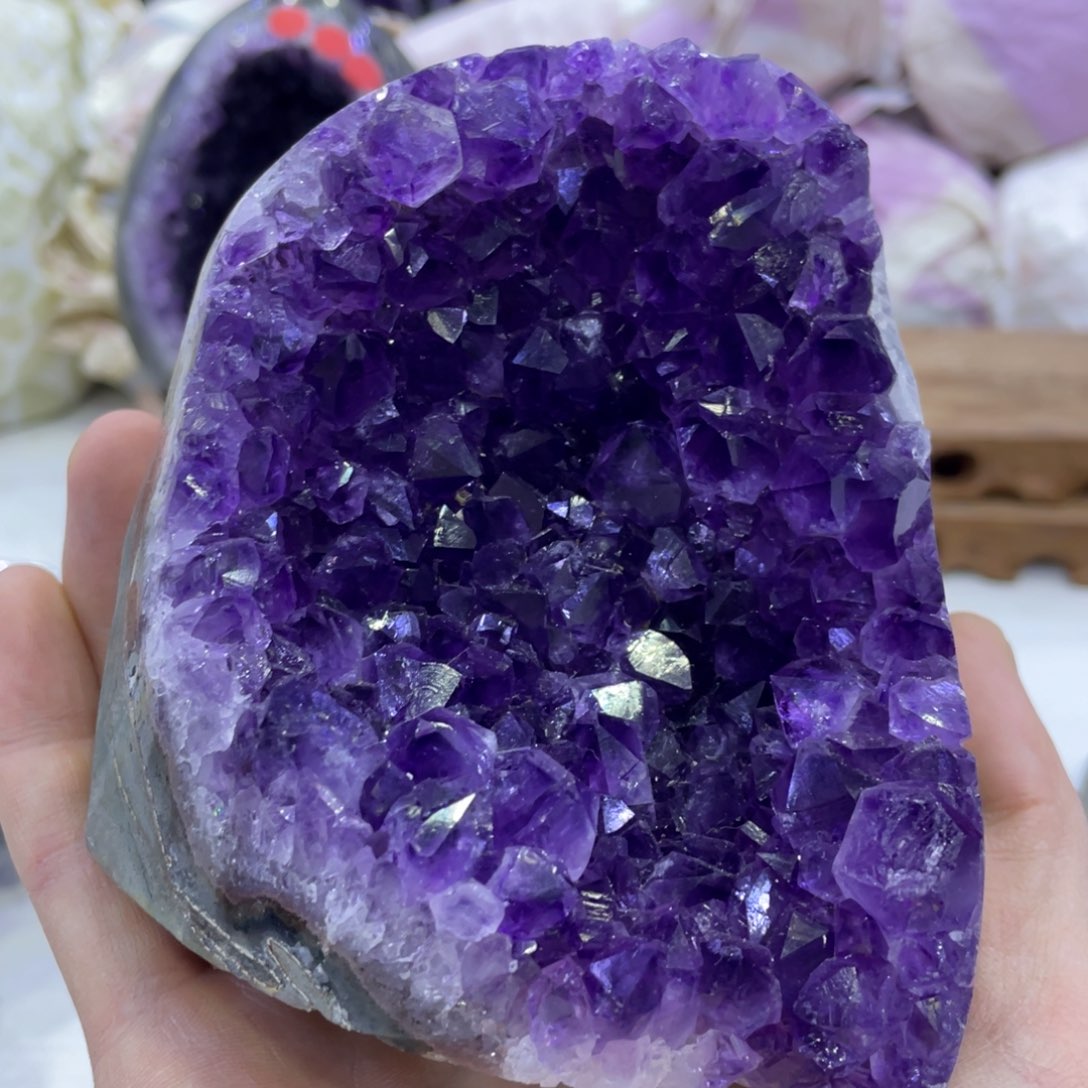 水晶大型摆件（非配饰）未镶嵌