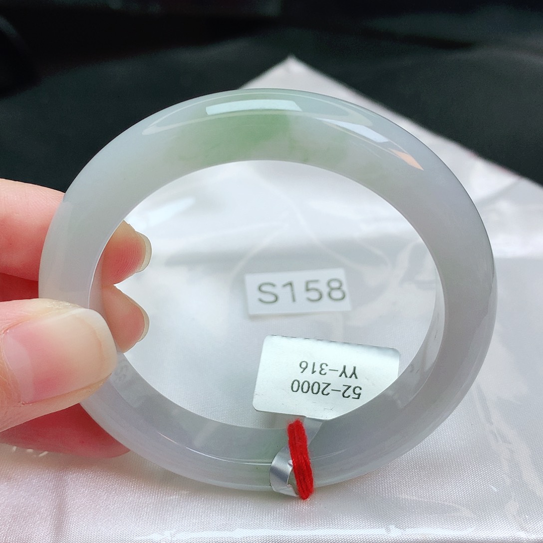 翡翠手镯未镶嵌缅甸天然A货翡翠手镯