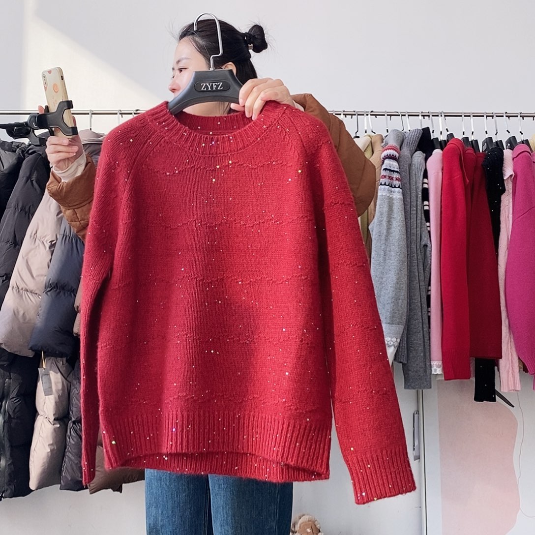 140斤以内带亮片全毛红色针织衫