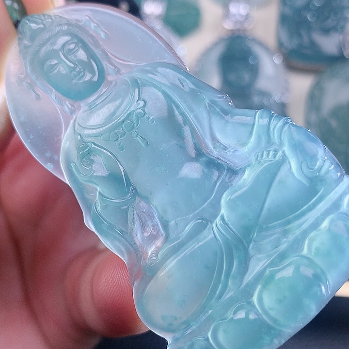 【闪购商品】翡翠颈饰未镶嵌天然翡翠