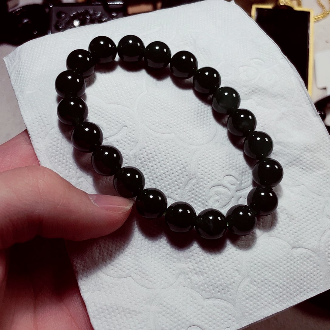 翡翠未镶嵌颈饰翡翠10