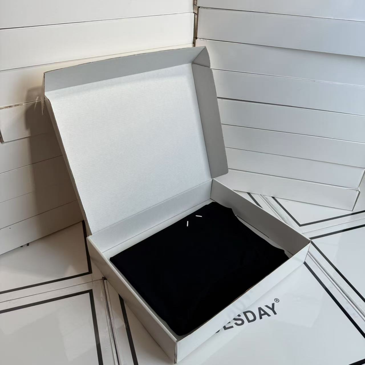 28号链接【四标】夏季重榜奢品潮牌男女同款圆领时尚T恤5001