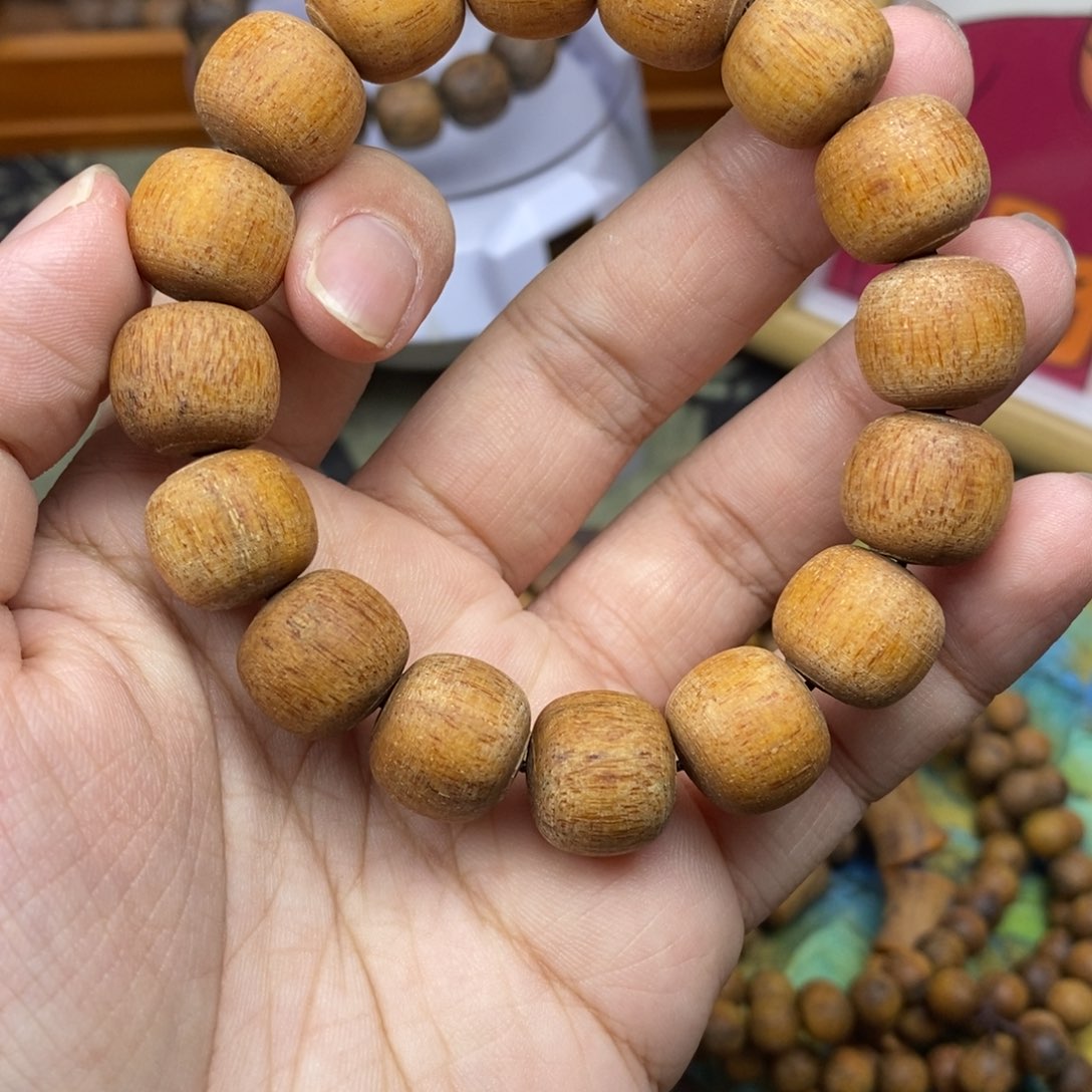 贡木老****8贡木手串手链项链