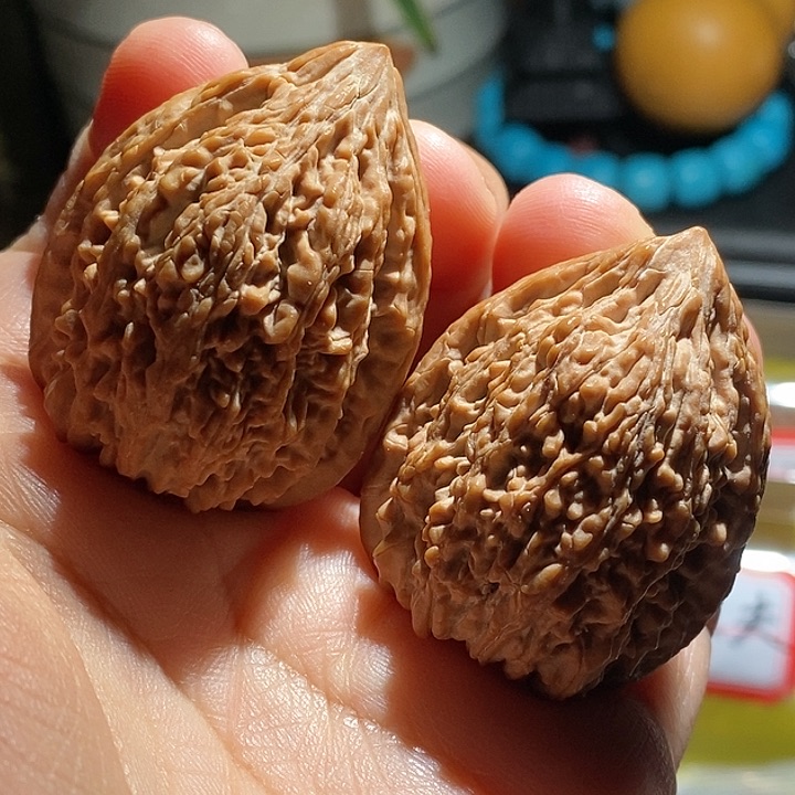 【闪购商品】吊坠文玩核桃塔尖