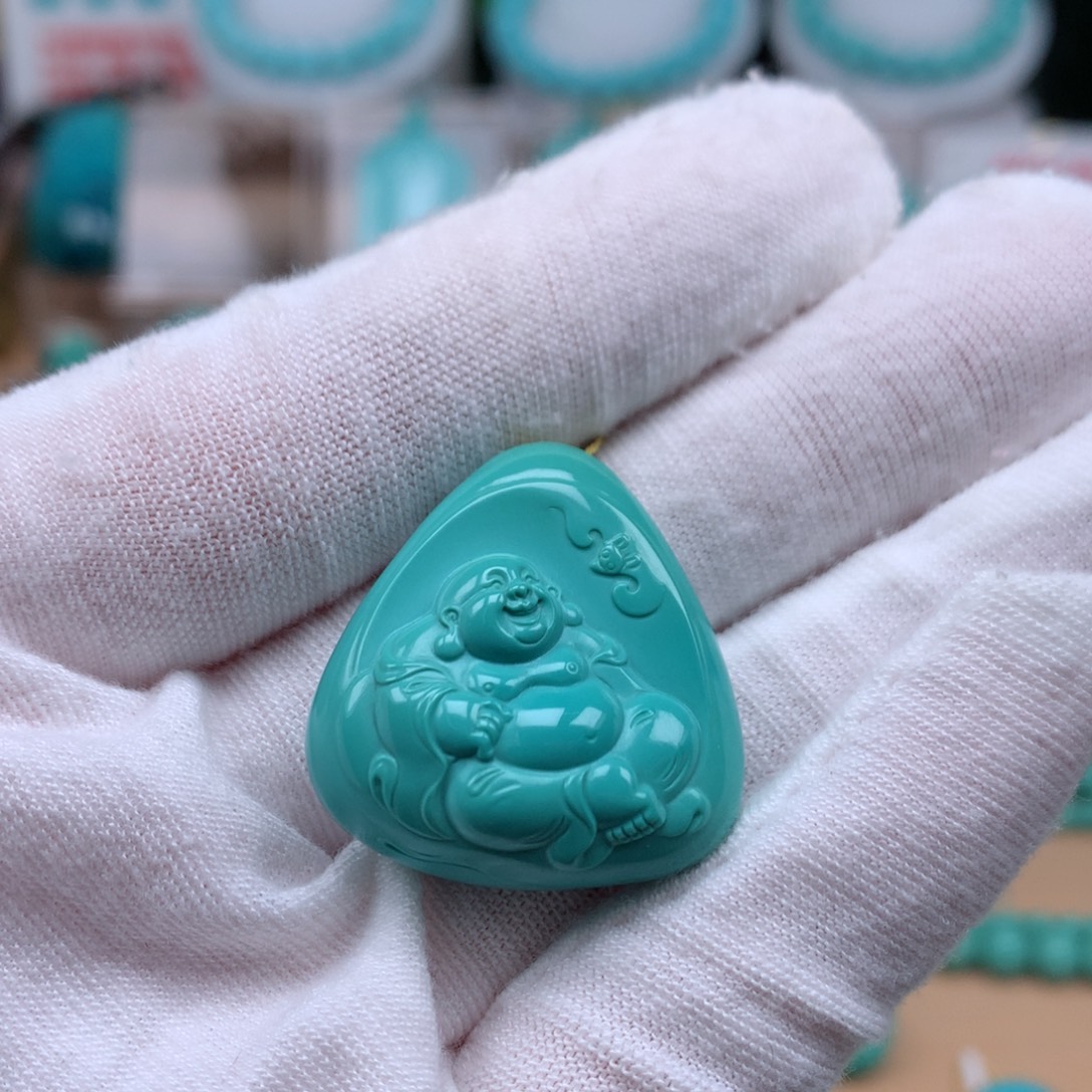 绿松石未镶嵌珠宝奇石