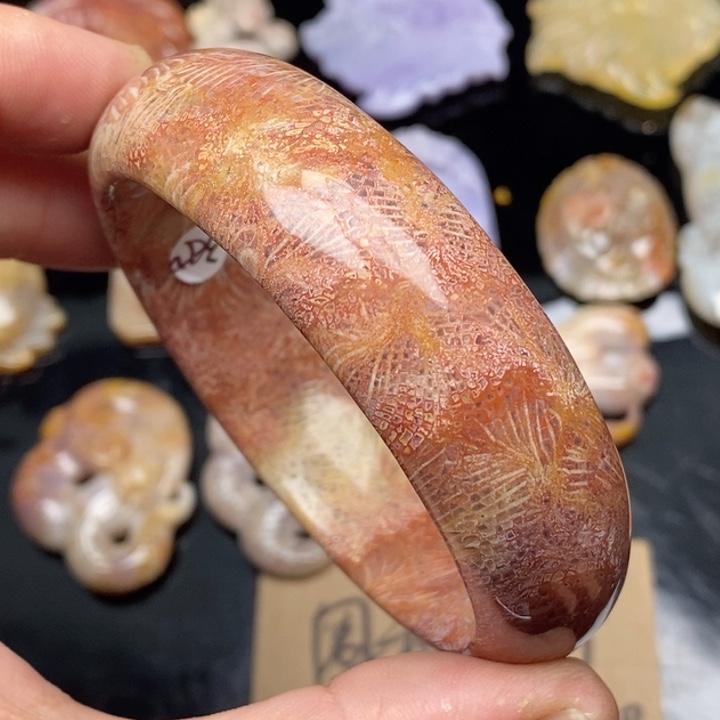 硅化珊瑚（珊瑚玉）手镯未镶嵌58.8