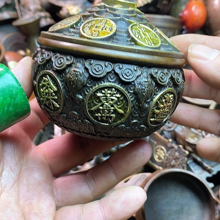 平平安安健健康康