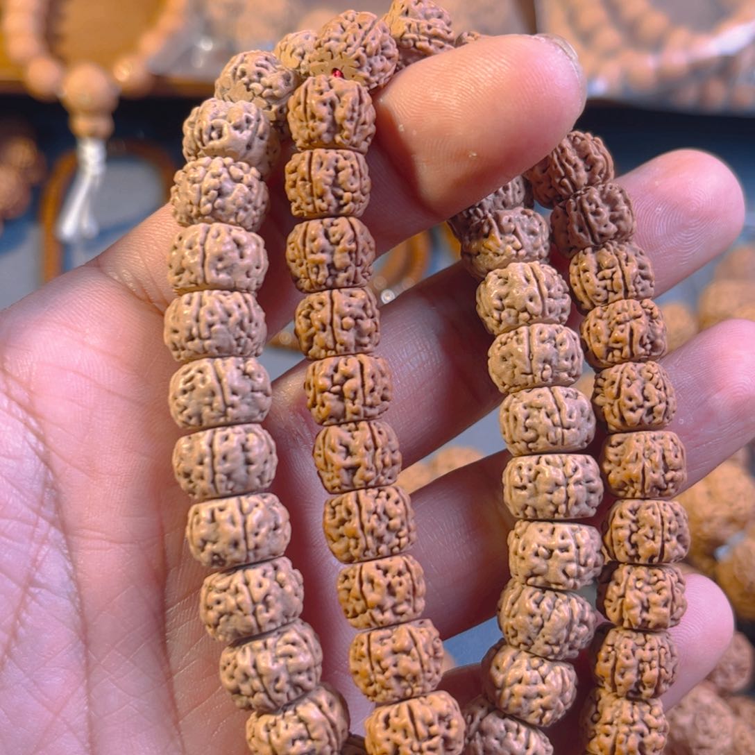 金刚菩提吊坠啊****队两条小金刚带刷子