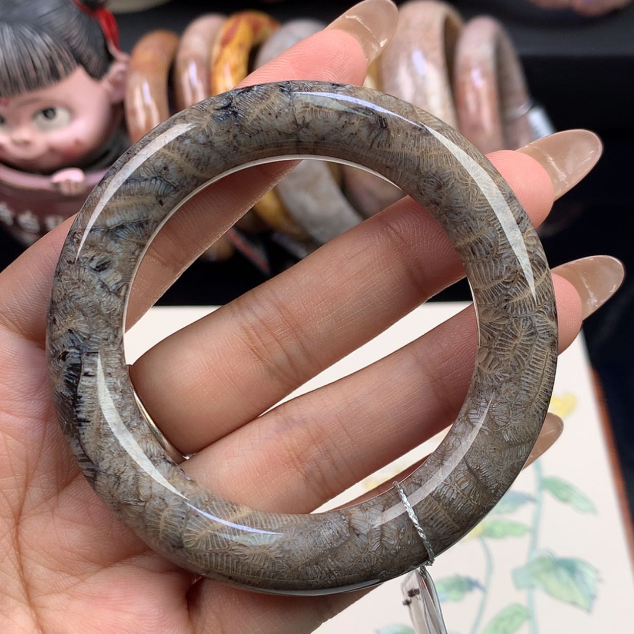 【闪购商品】颈饰未镶嵌硅化珊瑚（珊瑚玉）13号 52.4 虫