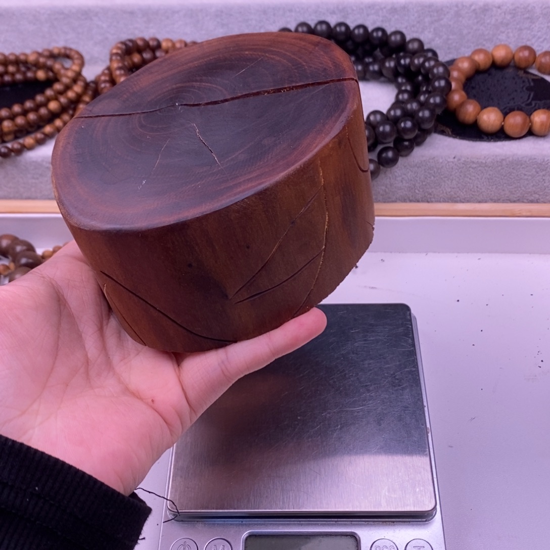 『***人手串/手链檀香木红肉老料奶香，正区老山檀