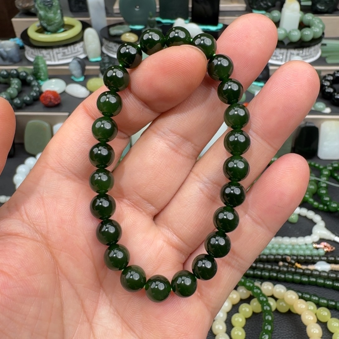 和田玉（碧玉）未镶嵌手链