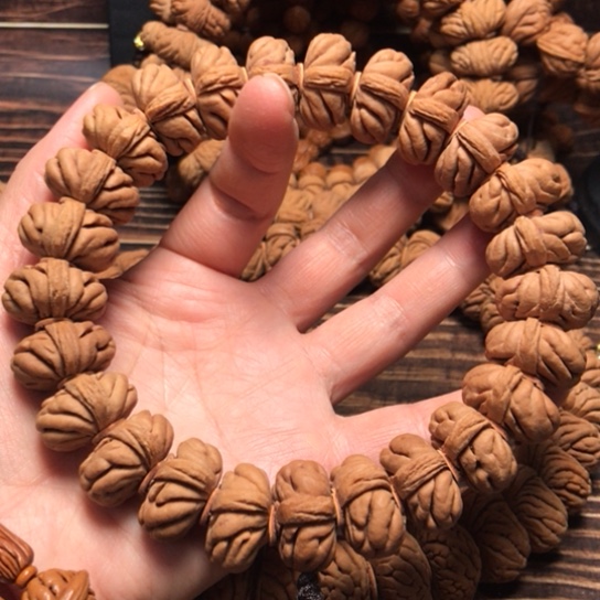 桃核手串金鱼肚手持222512