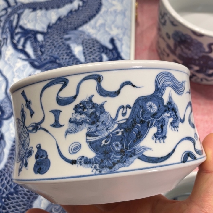 江*景德镇手工手绘陶瓷