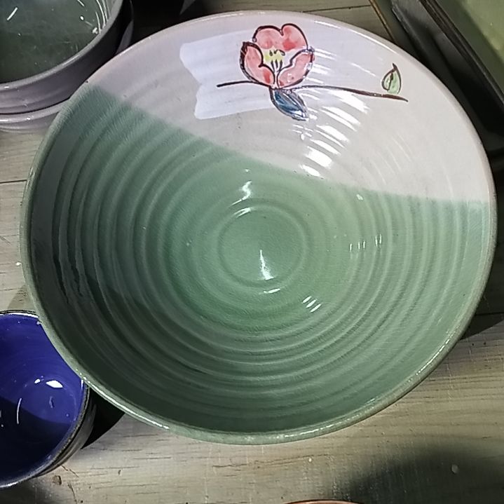 盘瓷片陶瓷杯盘壶碗都有