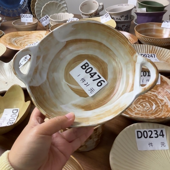 瓷476粗陶双耳碗1个