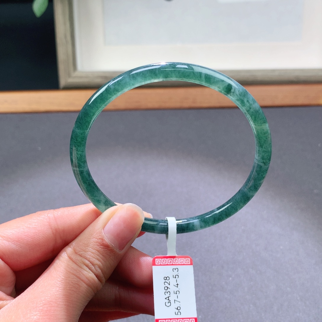 翡翠手镯未镶嵌天然翡翠手镯叮当镯