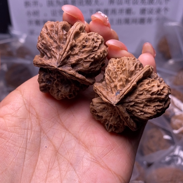 核桃云南野生铁核桃37号39mm