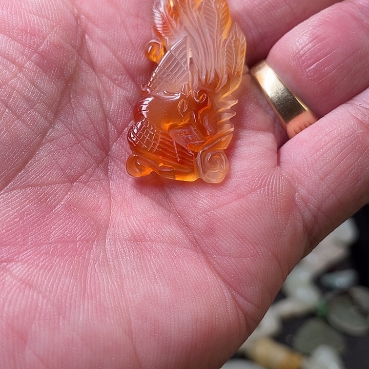 用***户玛瑙/玉髓颈饰合金挂件