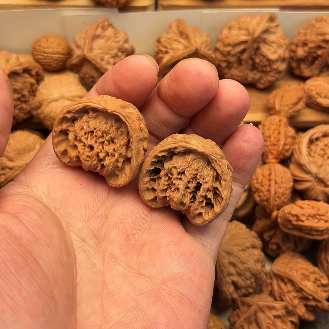 用***1吊坠文玩核桃蛇头