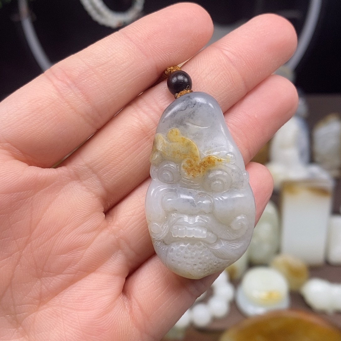 和田玉颈饰未镶嵌37