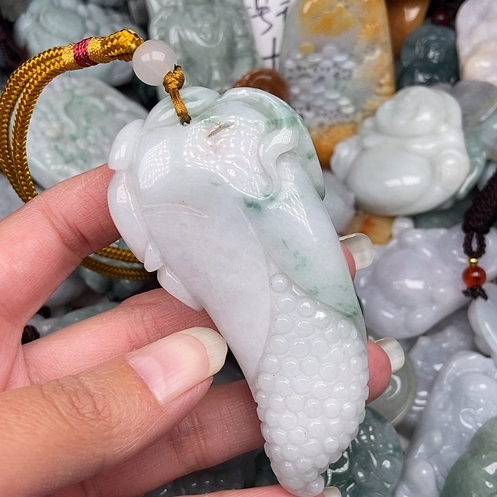 颈饰未镶嵌翡翠翡翠