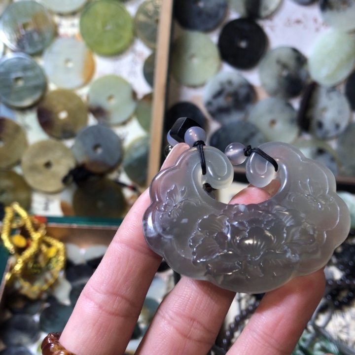 岫玉岫玉挂件未镶嵌