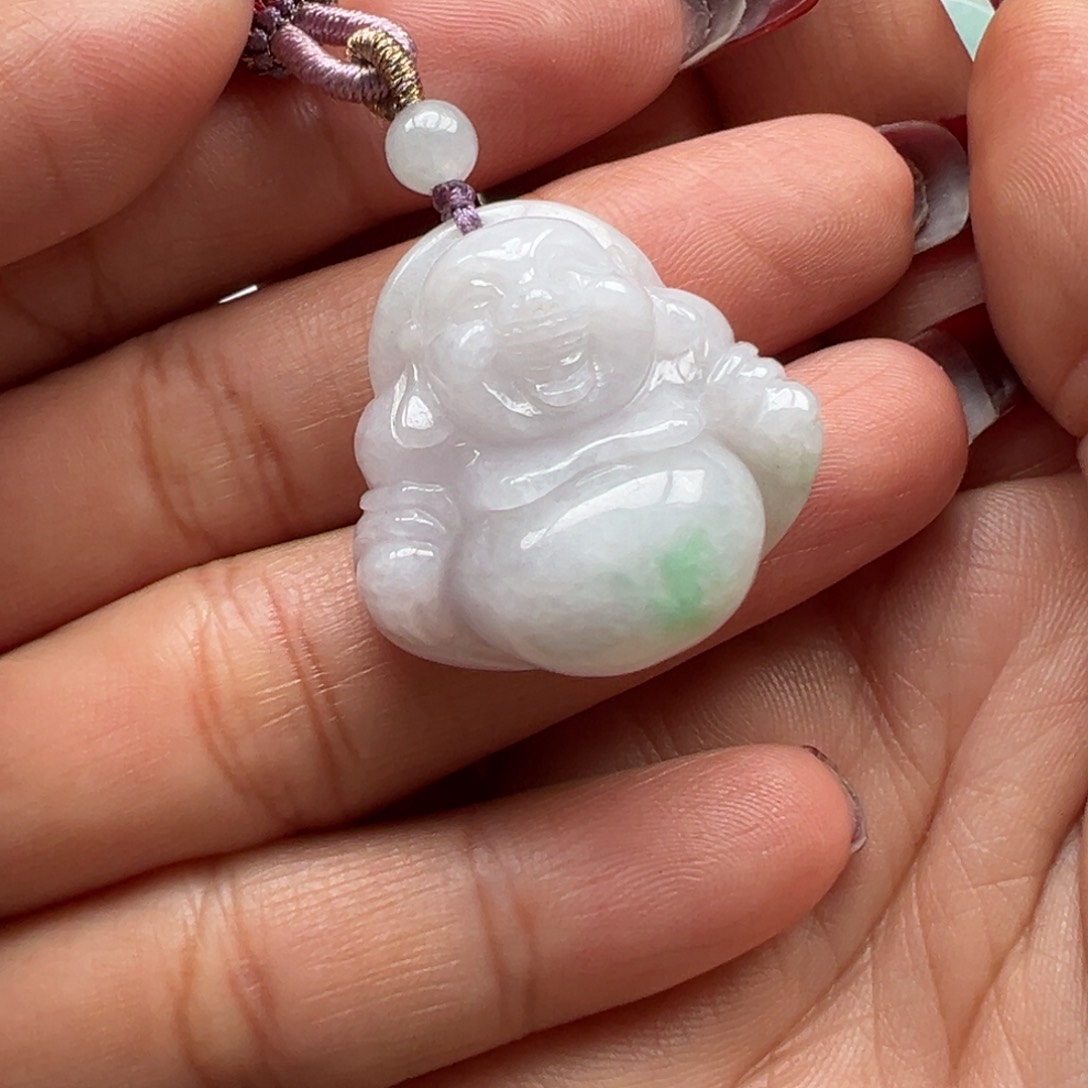 翡翠颈饰未镶嵌27×28.3×12.3