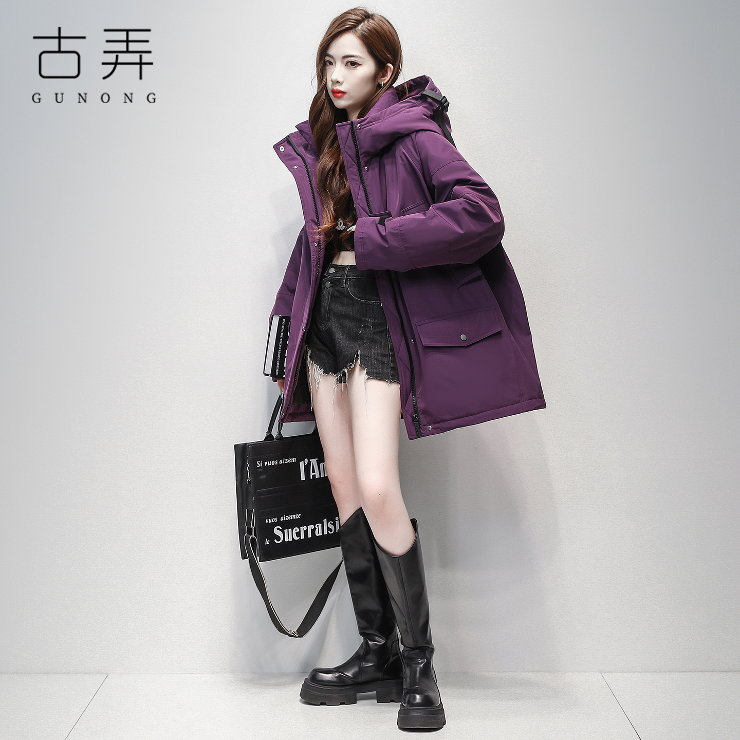 羽绒服女秋冬短款连帽2025新款白鸭绒保暖大码外套韩版工装派克潮