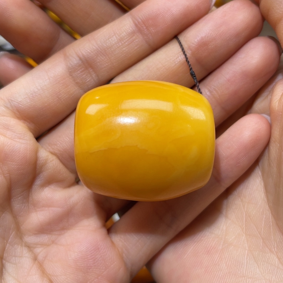 【闪购商品】琥珀裸石未镶嵌桶珠