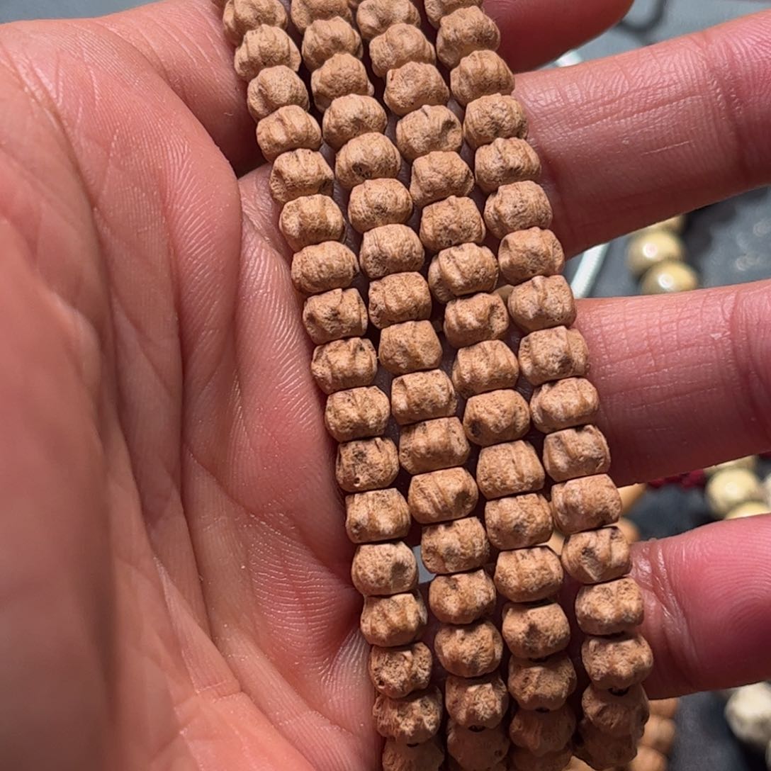 【闪购商品】柏香籽/百香籽吊坠