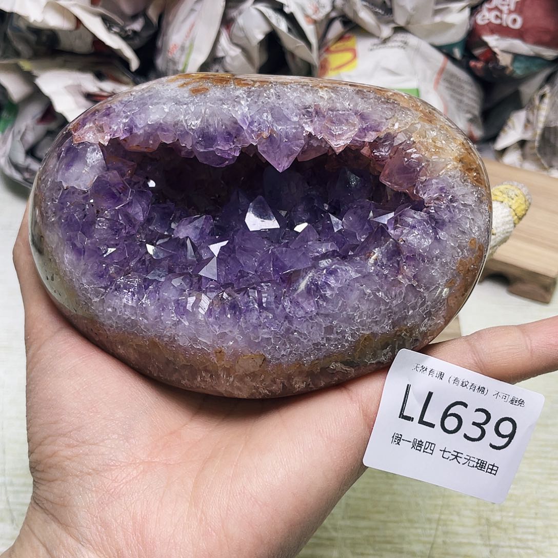 水晶摆件未镶嵌摆件