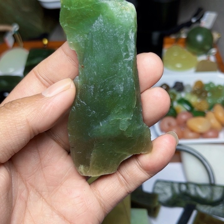 未镶嵌和田玉珠宝半成品和田玉原料有裂